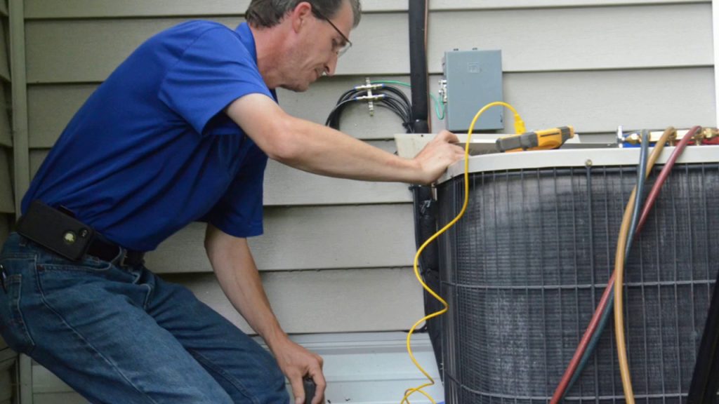 DIY vs. Professional HVAC Problems in Florida